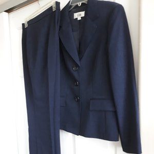 Women’s Navy Blue Pant | Suit Le Suit | Size 10